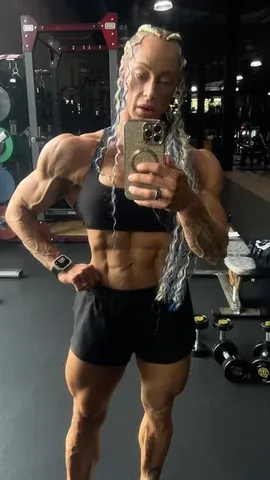 ifbbmissytruscott Instagram post about Bodybuilding preparation
