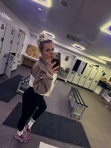 ifbbpro_gemmalancaster Instagram post about Physique update