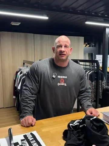 ifbb_pro_michalkrizokrizanek Instagram post about Fitness apparel promotion