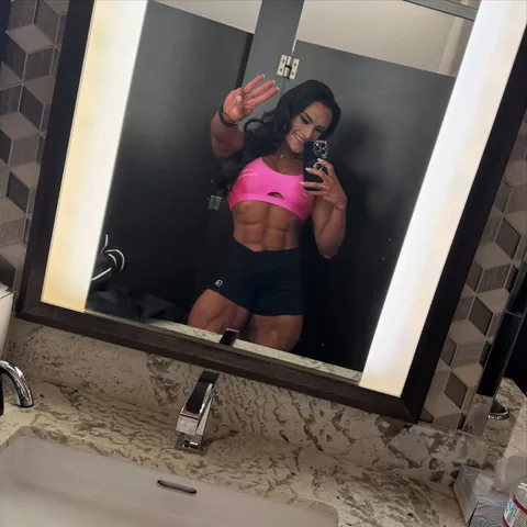 ifbbpronataliacoelho Instagram post about Olympia event education