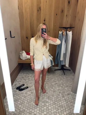 ifthechoofits Instagram post about Aritzia summer shopping haul
