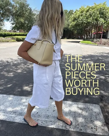 ifthechoofits Instagram post about Summer fashion shopping edit