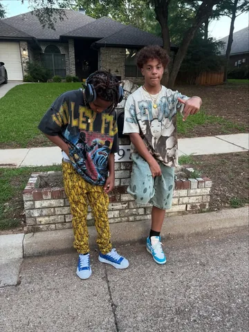 immbadkidclay Instagram post about Conflict and distrust