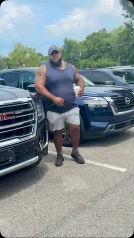 irregular_strength Instagram post about Bench press humor