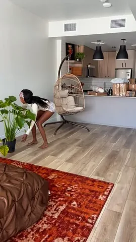 itskaykennedy Instagram post about Home decor