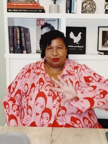 itsmekellieb Instagram post about Restaurant experience