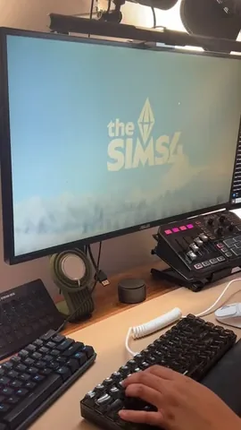 itsmetroi Instagram post about Sims 4 update preparation