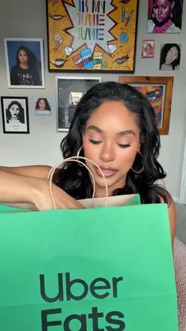 itsmyrayeraye Instagram post about Beauty product delivery