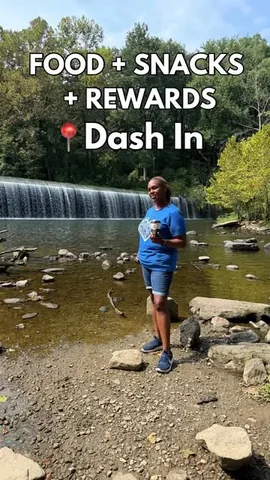 itssummerssomewhere Instagram post about Dash In Rewards program