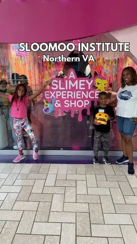 itssummerssomewhere Instagram post about Sloomoo Institute slime experience
