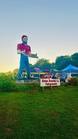 itssummerssomewhere Instagram post about Anne Arundel County Fair