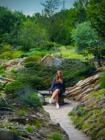 j9streams Instagram post about Montreal Botanical Garden visit