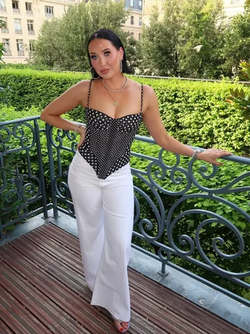 jaclynhill Instagram post about Travel