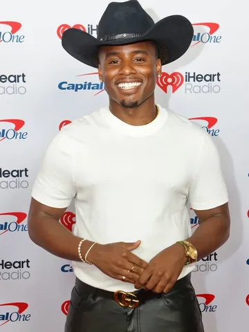 jameshenry Instagram post about IHeartCountry festival