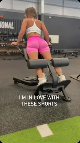 jamieleepurnell Instagram post about Glute workout programming