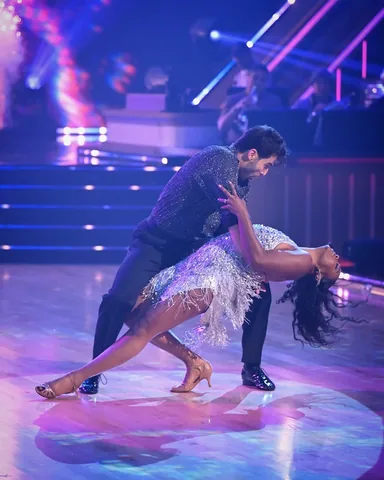 janravnik Instagram post about Dance performance