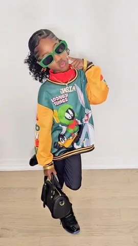 jasiaroyalty Instagram post about Fashion