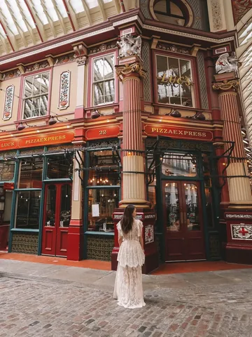 jaszzhang Instagram post about Leadenhall Market