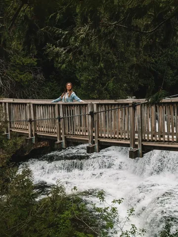 jaszzhang Instagram post about Belfountain Conservation Area