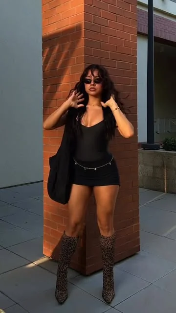 jazmintheegreat Instagram post about Fitness outfit