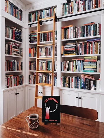 jennareadsbooks Instagram post about Book review