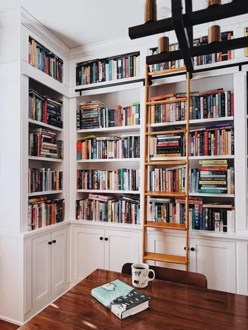 jennareadsbooks Instagram post about Book review