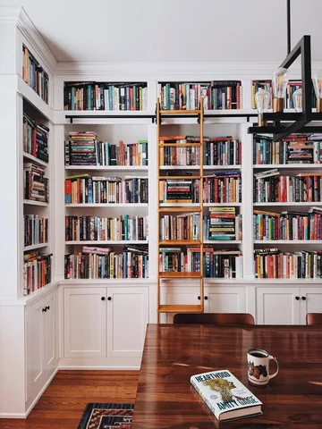 jennareadsbooks Instagram post about Book review