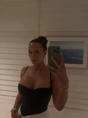 jenniferdorie_ifbbpro Instagram post about Summer lifestyle