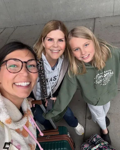 jennikarae Instagram post about Family trip