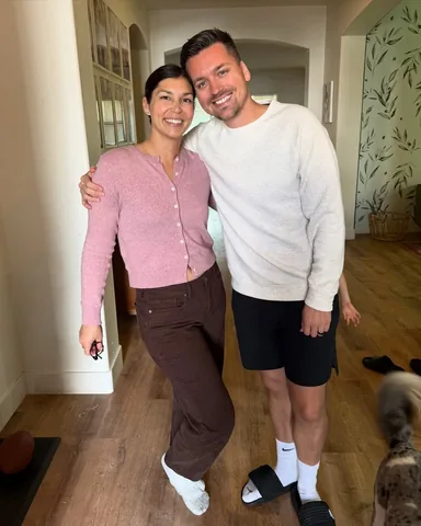 jennikarae Instagram post about Thanksgiving
