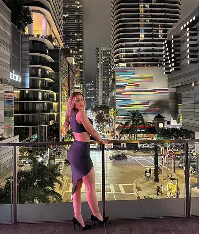 jennyfer_fitness Instagram post about Travel in Miami