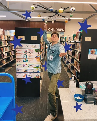 jessethereader Instagram post about Library work experience