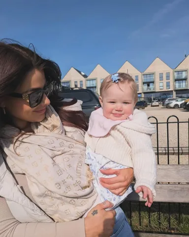 jessicahayesx_ Instagram post about Motherhood