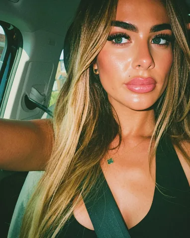 jessicahayesx_ Instagram post about Social media activity