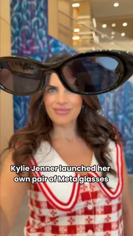 jessicanaziri Instagram post about Smart glasses