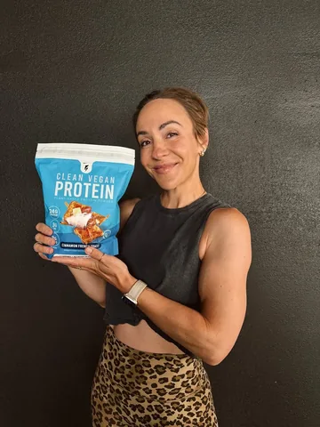 jessies_girls Instagram post about Meal replacement supplement