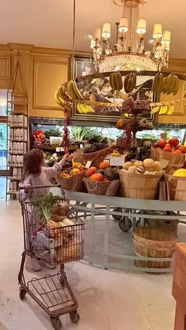 jillian.harris Instagram post about Grocery store review