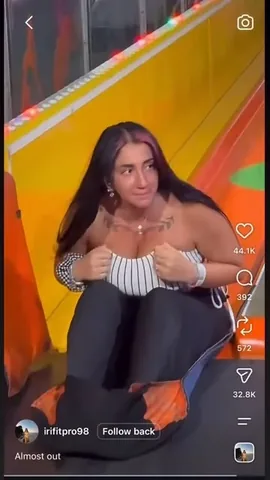 joeyswoll Instagram post about Public conduct