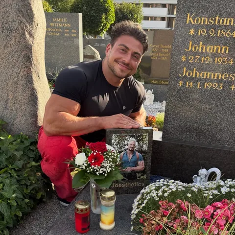 johnymuenster Instagram post about Bereavement and remembrance