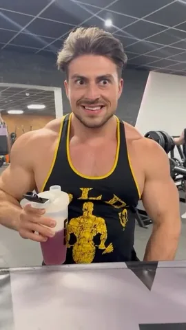 johnymuenster Instagram post about Fitness humor