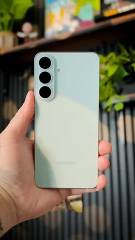 jonathanjcasey Instagram post about Smartphone value analysis