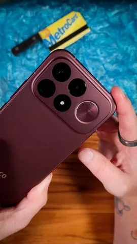 jonathanjcasey Instagram post about Smartphone unboxing