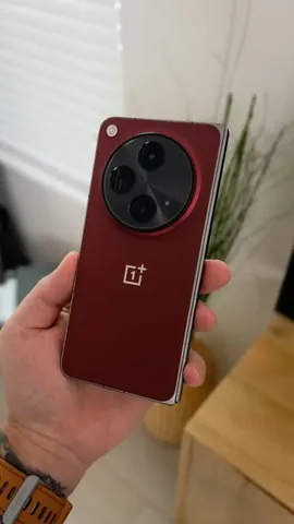 jonathanjcasey Instagram post about Foldable smartphone review