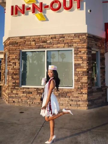 jordyn_lenae Instagram post about High school graduation