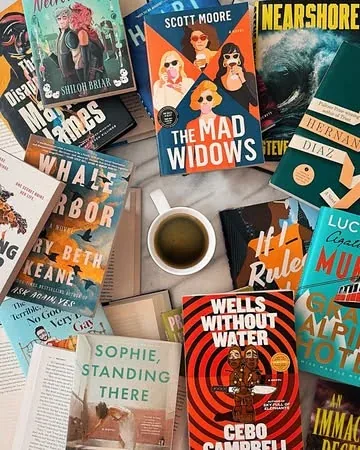jordys.book.club Instagram post about Book mail