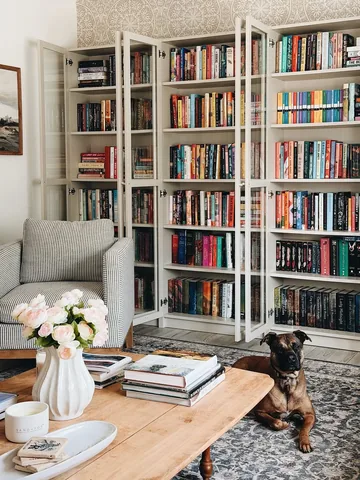 juliawreads Instagram post about Bookshelf feature
