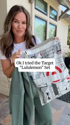 julienfranks Instagram post about Target activewear