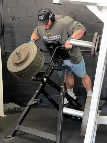 justin_shier Instagram post about Back training