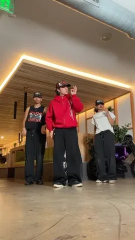 Michael Le Instagram post thumbnail