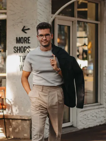 justusf_hansen Instagram post about Men's T shirt styling